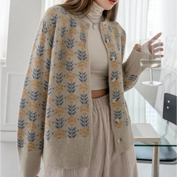 floral drop shoulder button front cardigan
